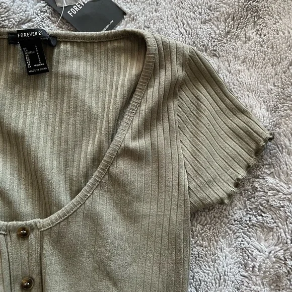 Forever 21 Knit Top - Picture 2 of 6